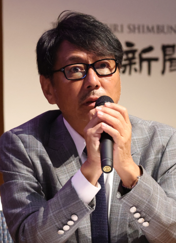 宇野 康秀 様